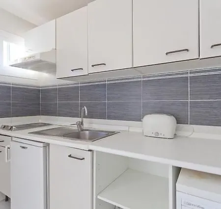 Apts. Kensington 2* Magaluf (Mallorca)