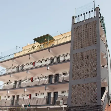 Apts. Kensington 2* Magaluf (Mallorca)