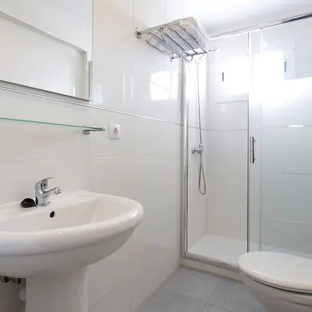 Apts. Kensington Hotel