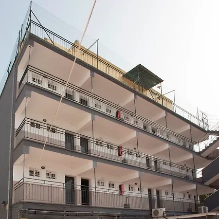 Apts. Kensington 2* Magaluf (Mallorca)