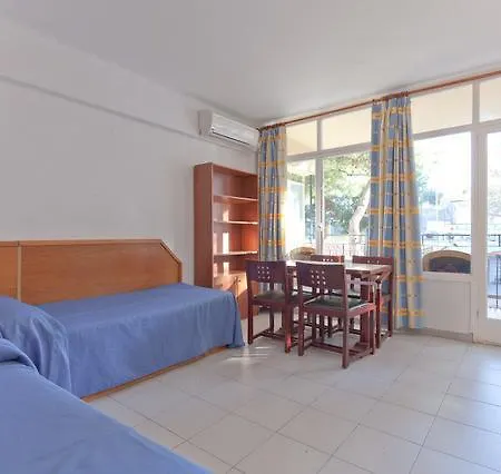 Apts. Kensington 2*